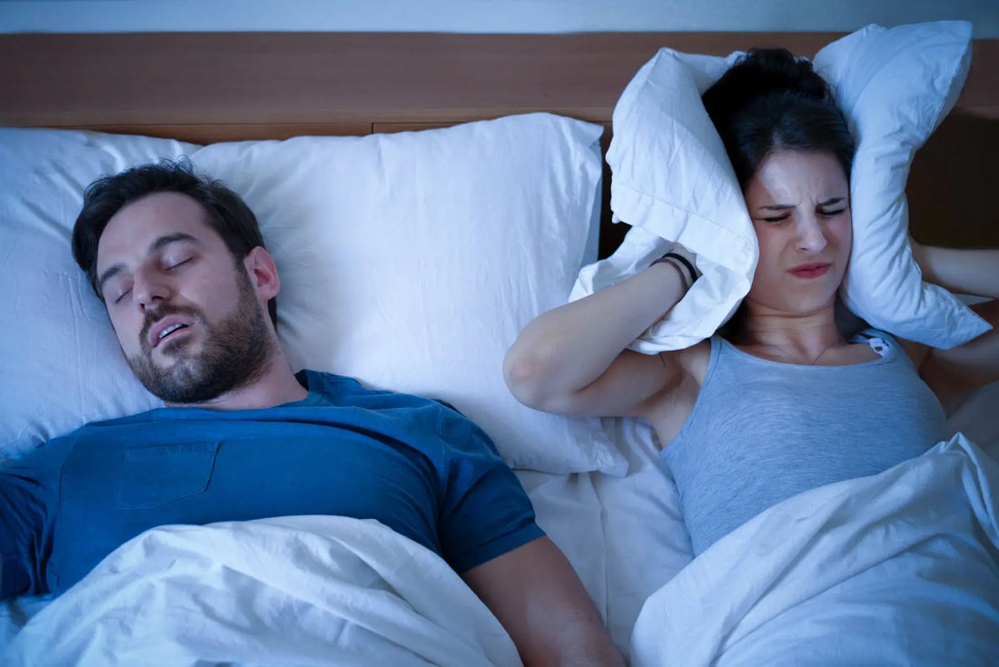 Une machine CPAP aide-t-elle à réduire le ronflement ? LA BOITE A CPAP